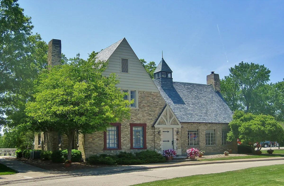 Clubhouse 1